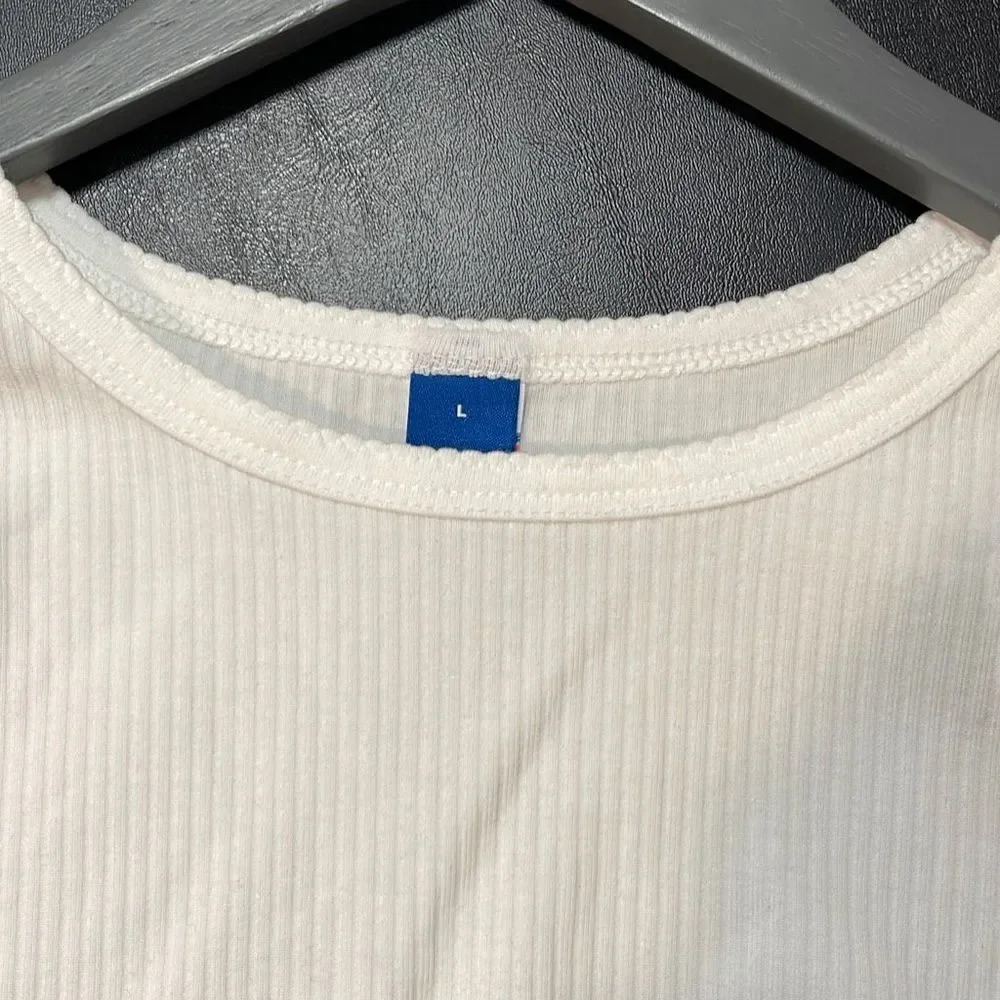 Old Navy Short Sleeve Ribbed Top.‎ Size Large White NWT